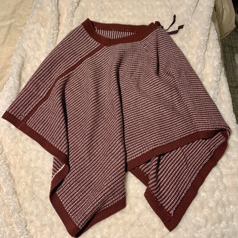 Lululemon cross zip sweater poncho